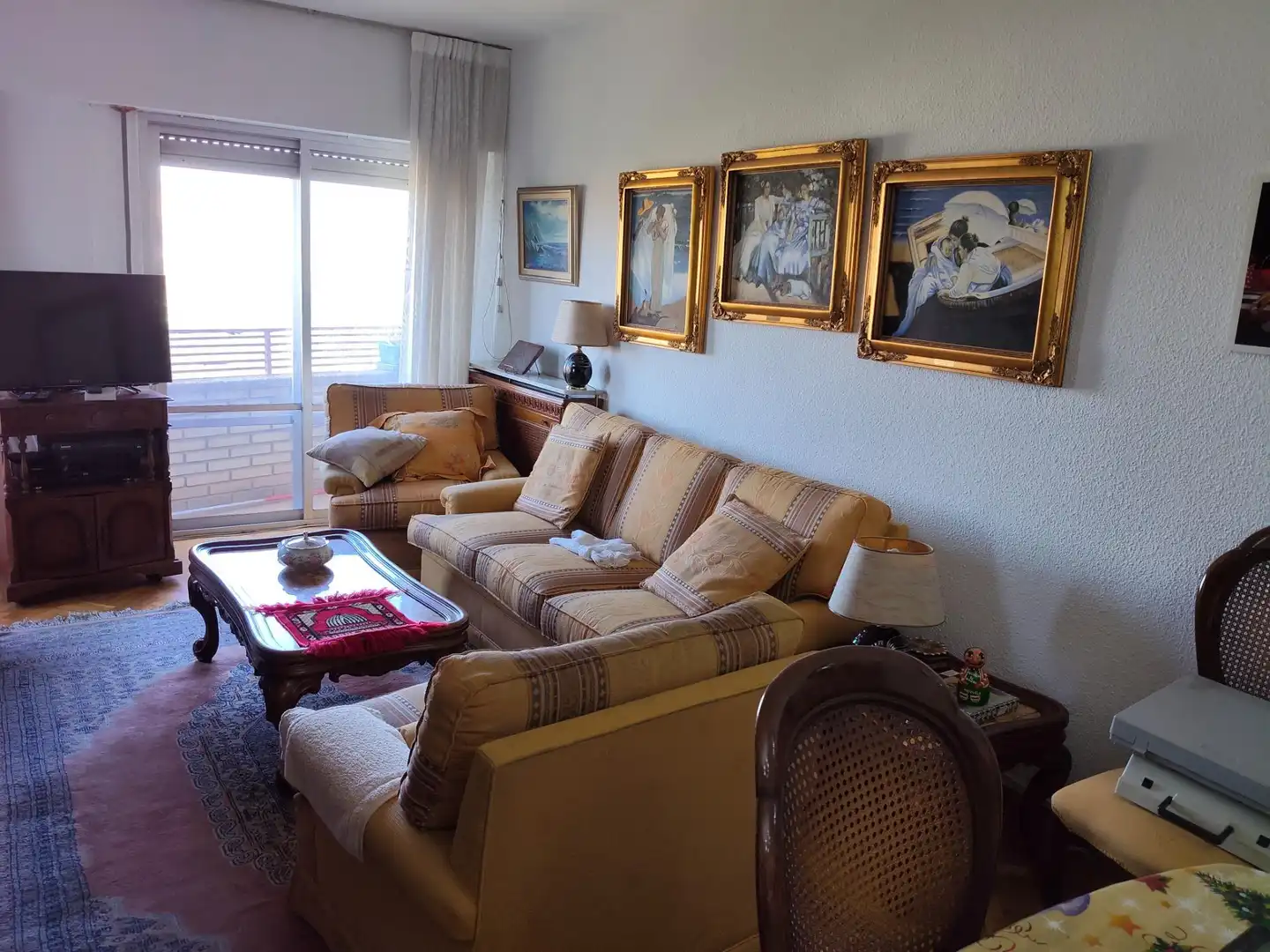 Sala d'estar de Pis en venda en Zaragoza amb Aire condicionat, Calefacció i Parquet