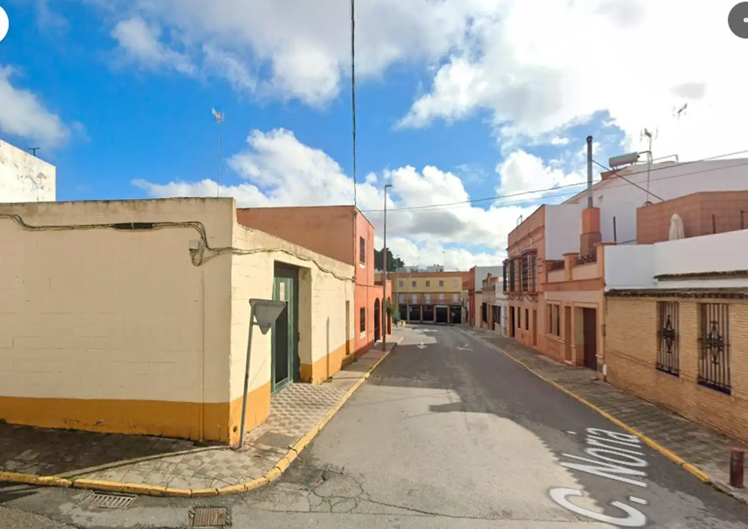 Exterior view of Flat for sale in Coria del Río  with Air Conditioner