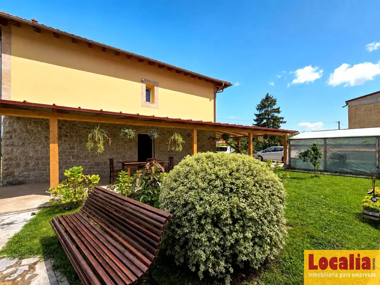 Casa o chalet en venta en Miengo con Jardín privado, Terraza y Amueblado