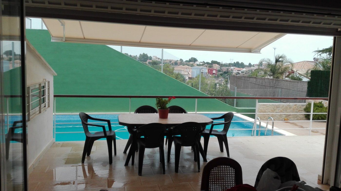 Terrace of Houses for sale in Alginet  with Air Conditioner, Private garden and Terrace