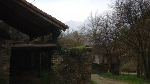 Foto 2 de Casa adosada en venda a Cillorigo de Liébana, Cantabria