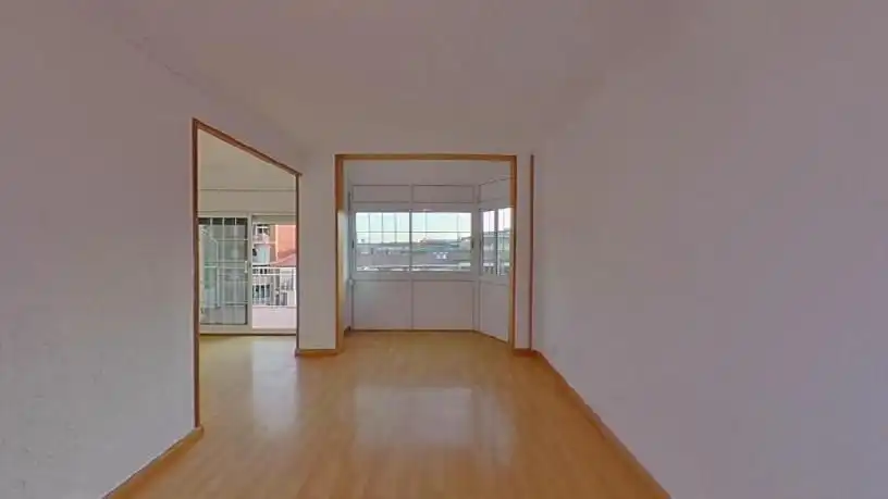 Flat for sale in calle Cienfuegos