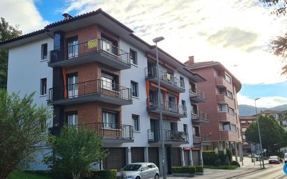Exterior view of Flat for sale in Zizurkil  with Terrace and Balcony