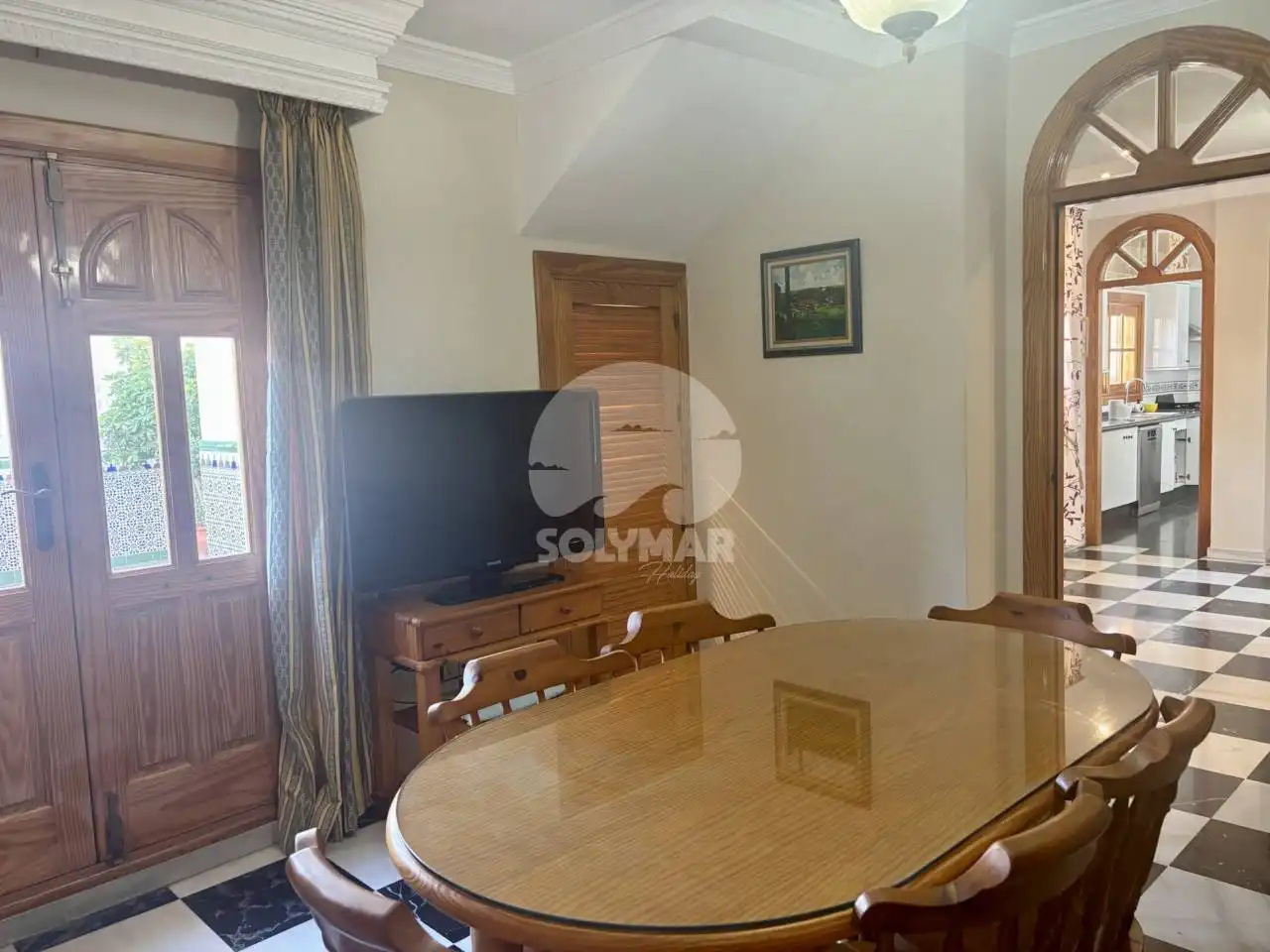 Menjador de Casa o xalet en venda en Vélez-Málaga amb Aire condicionat, Jardí privat i Terrassa
