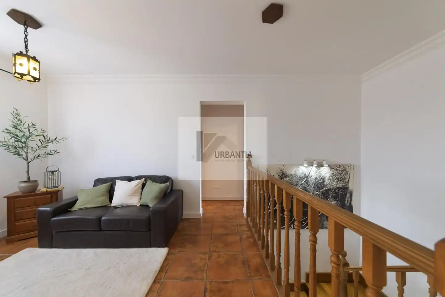 Sala d'estar de Casa o xalet en venda en Olóriz / Oloritz amb Aire condicionat, Calefacció i Jardí privat