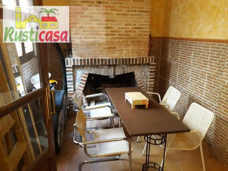Casa amb terrassa en venda a mercedes montes, imagen 2
