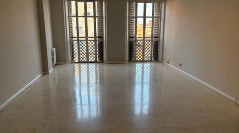 Foto 4 de Piso de alquiler en Alameda de Colón, Ensanche Centro - Puerto, Málaga