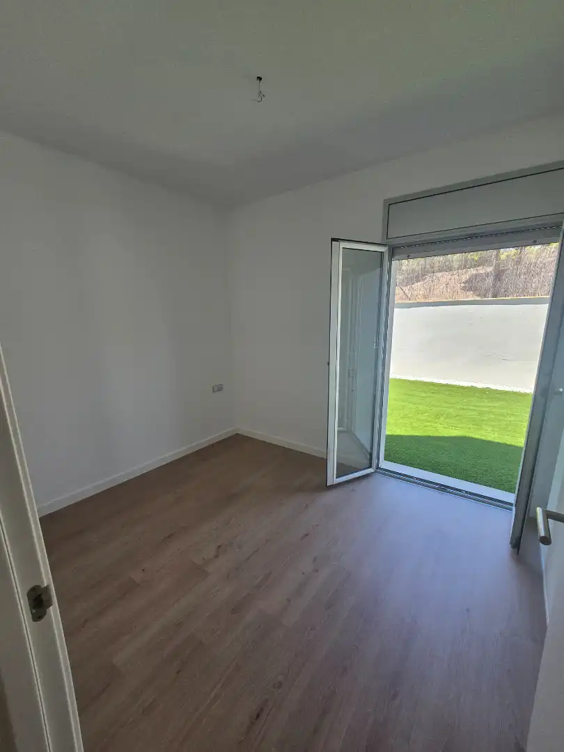 Schlafzimmer von Wohnung zum Verkauf in Vandellòs i l'Hospitalet de l'Infant mit Klimaanlage, Heizung und Privatgarten