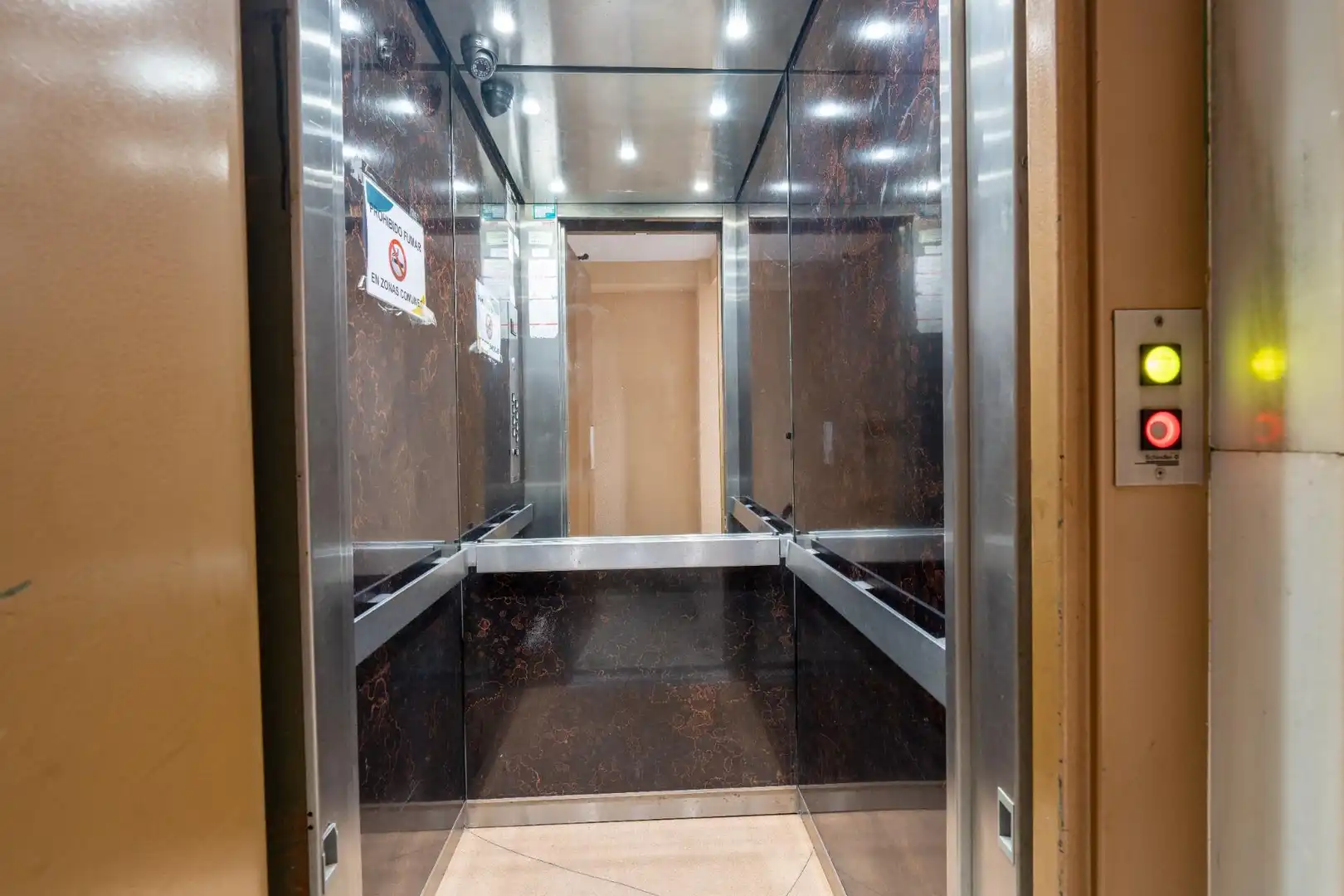 Piso en venta en Almería