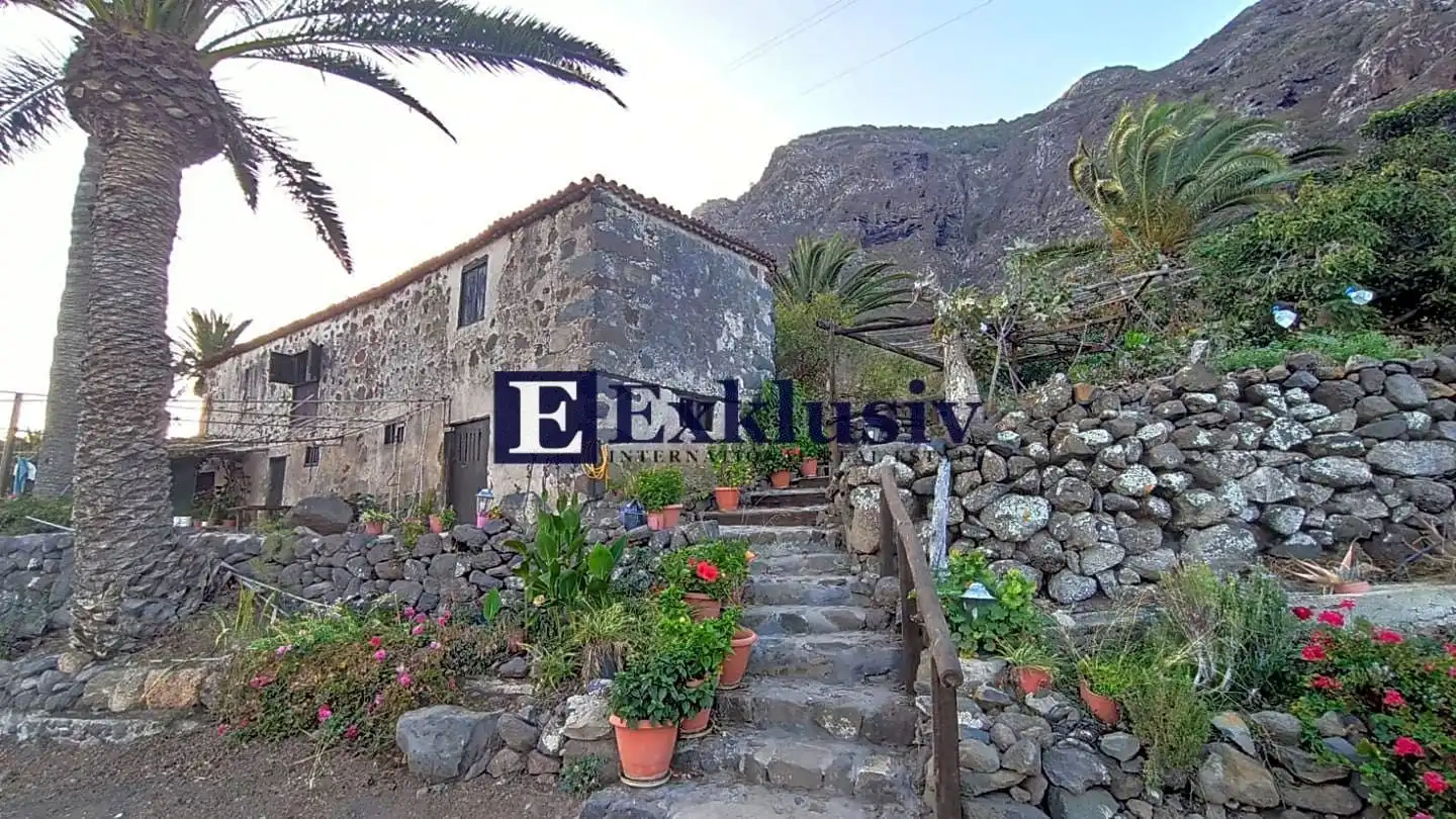 Country homes for sale in Buenavista del Norte