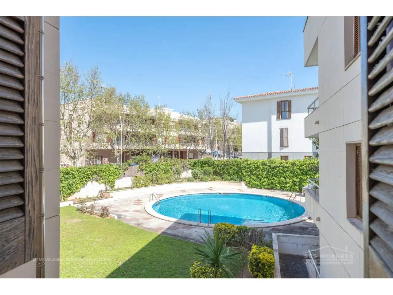 Piscina de Apartament en venda en Maó - Mahón amb Terrassa, Traster i Balcó