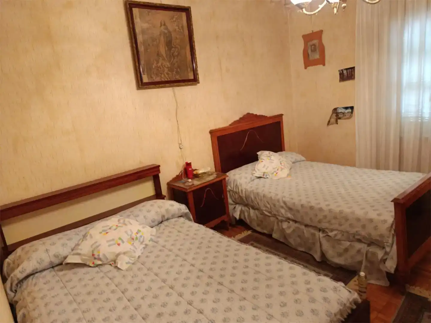 Dormitori de Casa adosada en venda en Mantinos