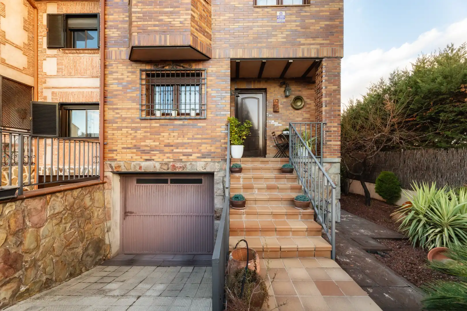 Vista exterior de Casa o chalet en venta en Navalcarnero con Calefacción, Jardín privado y Terraza