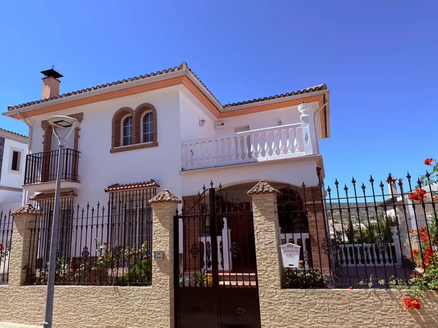 House with terrace for sale in Calle Pilar Contreras