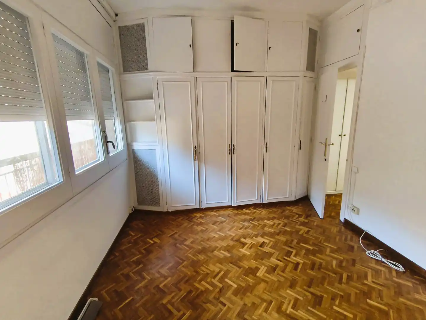 Dormitori de Pis de lloguer en Barcelona amb Aire condicionat, Parquet i Balcó
