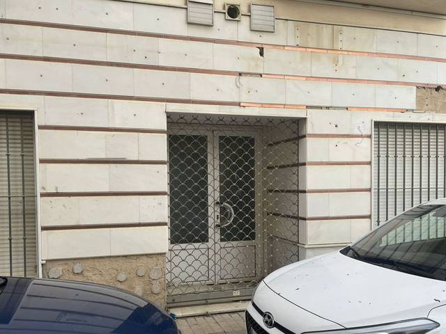 Local comercial en Venta en Av De La Feria en Bollullos Par del Condado