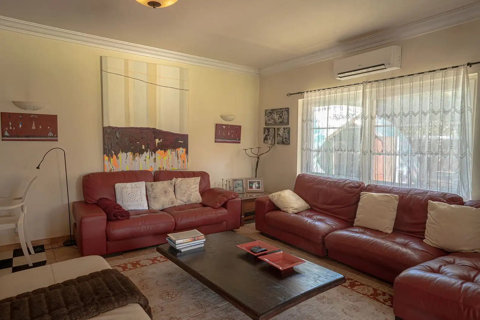 Living room of Houses for sale in Maó - Mahón  with Air Conditioner, Private garden and Terrace