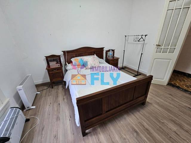 Piso en Venta en Ribadavia