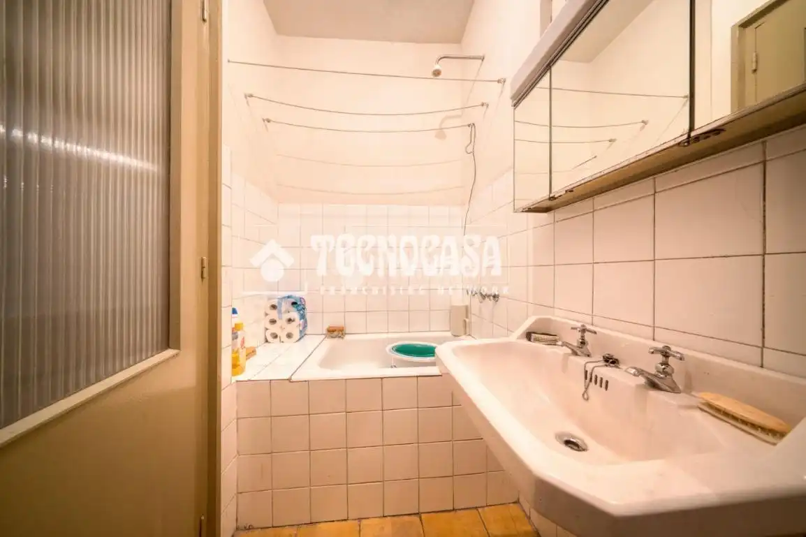Badezimmer von Wohnung zum Verkauf in Valladolid mit Terrasse und Balkon