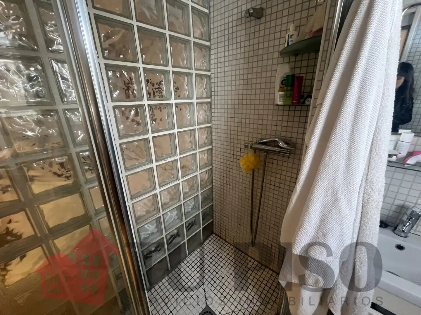 Baño de Estudio en venta en Madrid con Calefacción y Amueblado