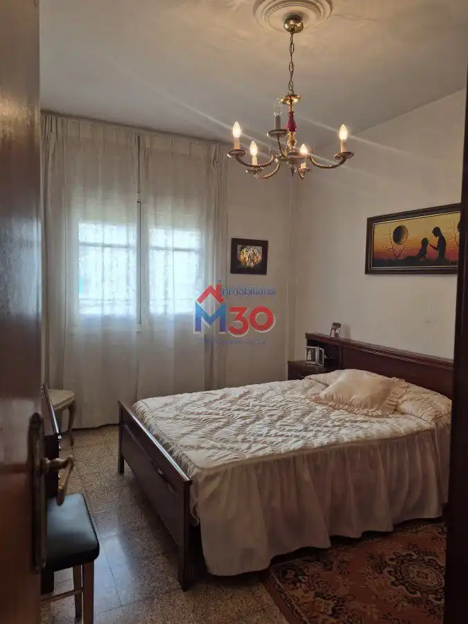 Habitación de Piso en venta en Miranda de Ebro con Calefacción, Terraza y Trastero