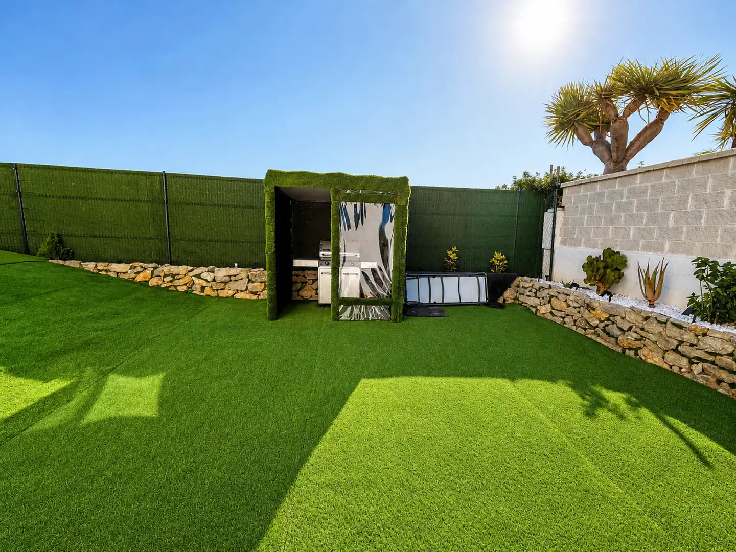 Terrassa de Casa o xalet en venda en Estepona amb Aire condicionat, Jardí privat i Terrassa