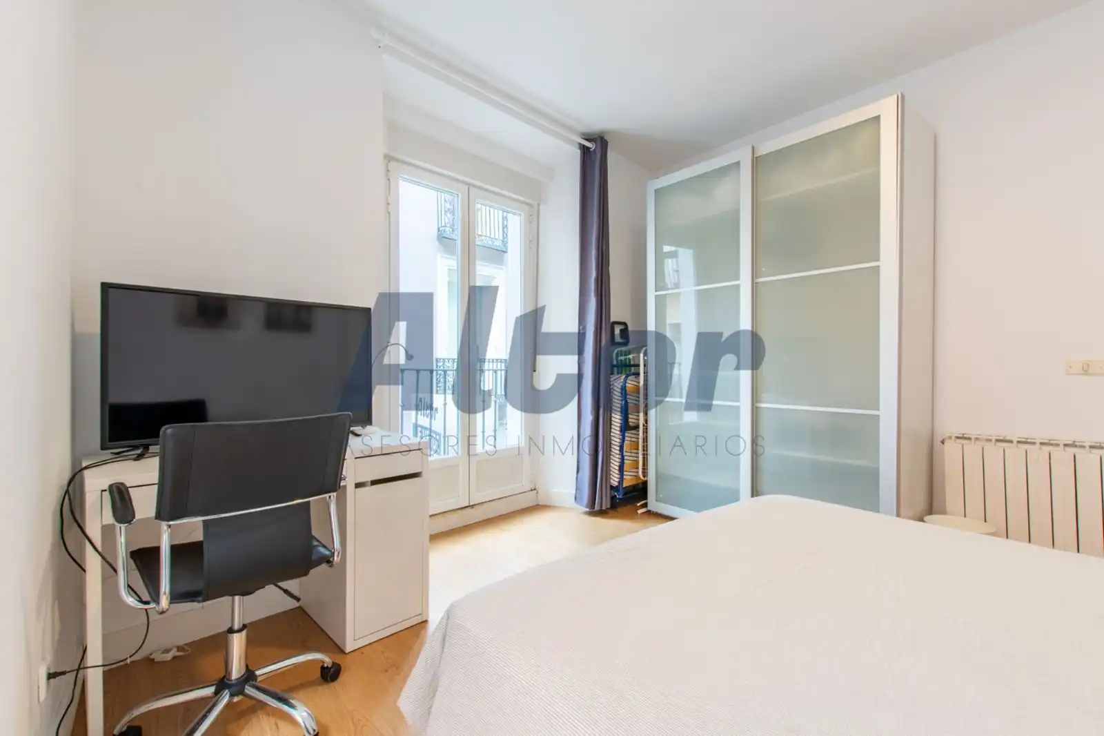 Wohnung zur Miete in DE LA MADERA, Universidad - Malasaña