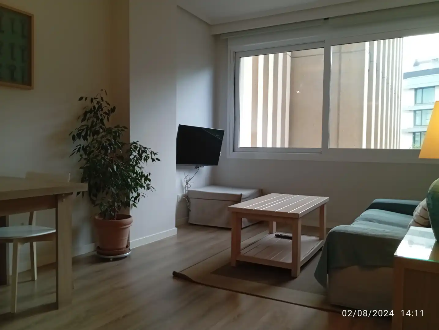Living room of Flat for rent in Madrid  with Air Conditioner, Heating and Furnished