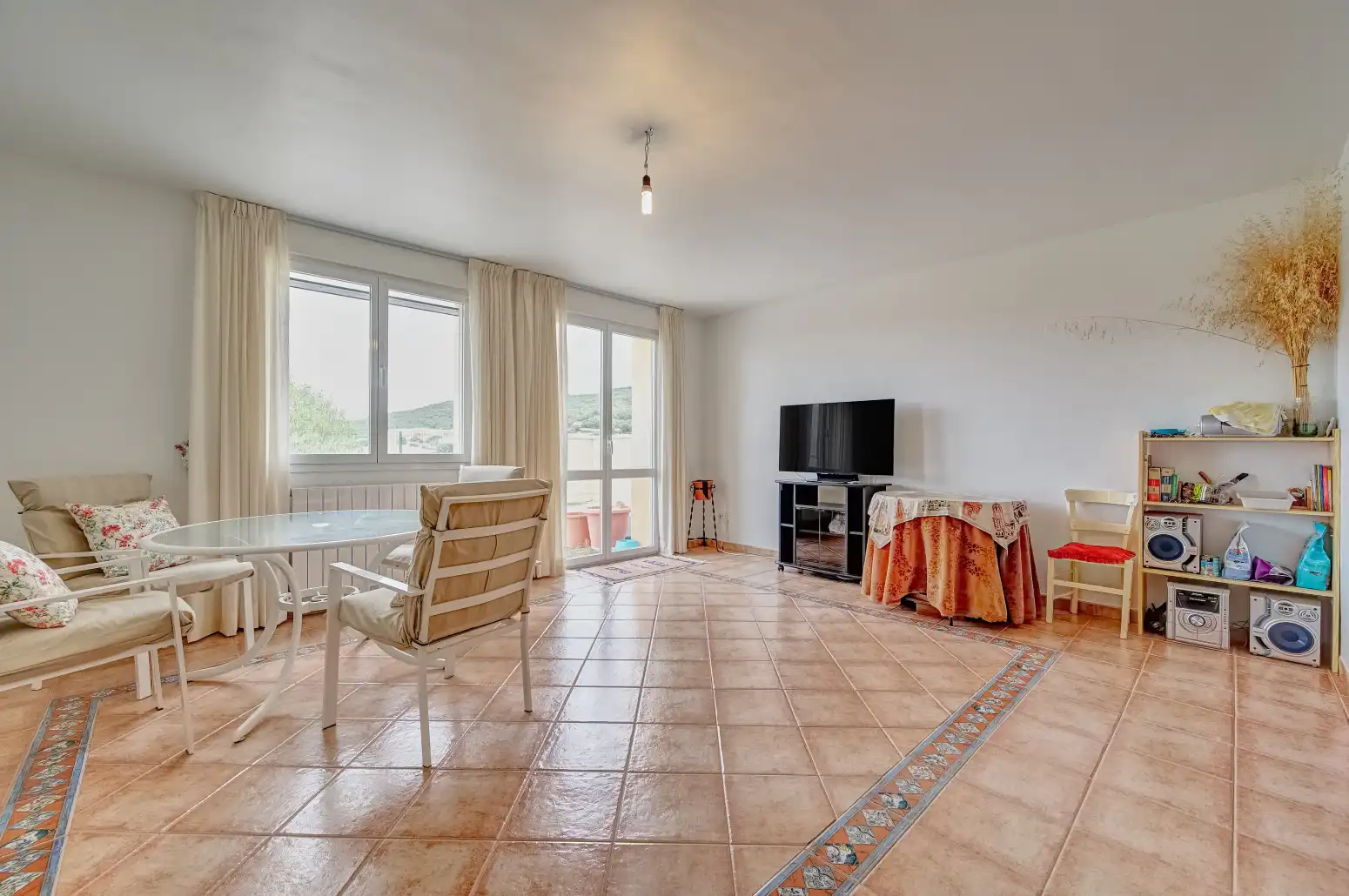 Sala de estar de Casa o chalet en venta en Arellano con Jardín privado, Terraza y Trastero