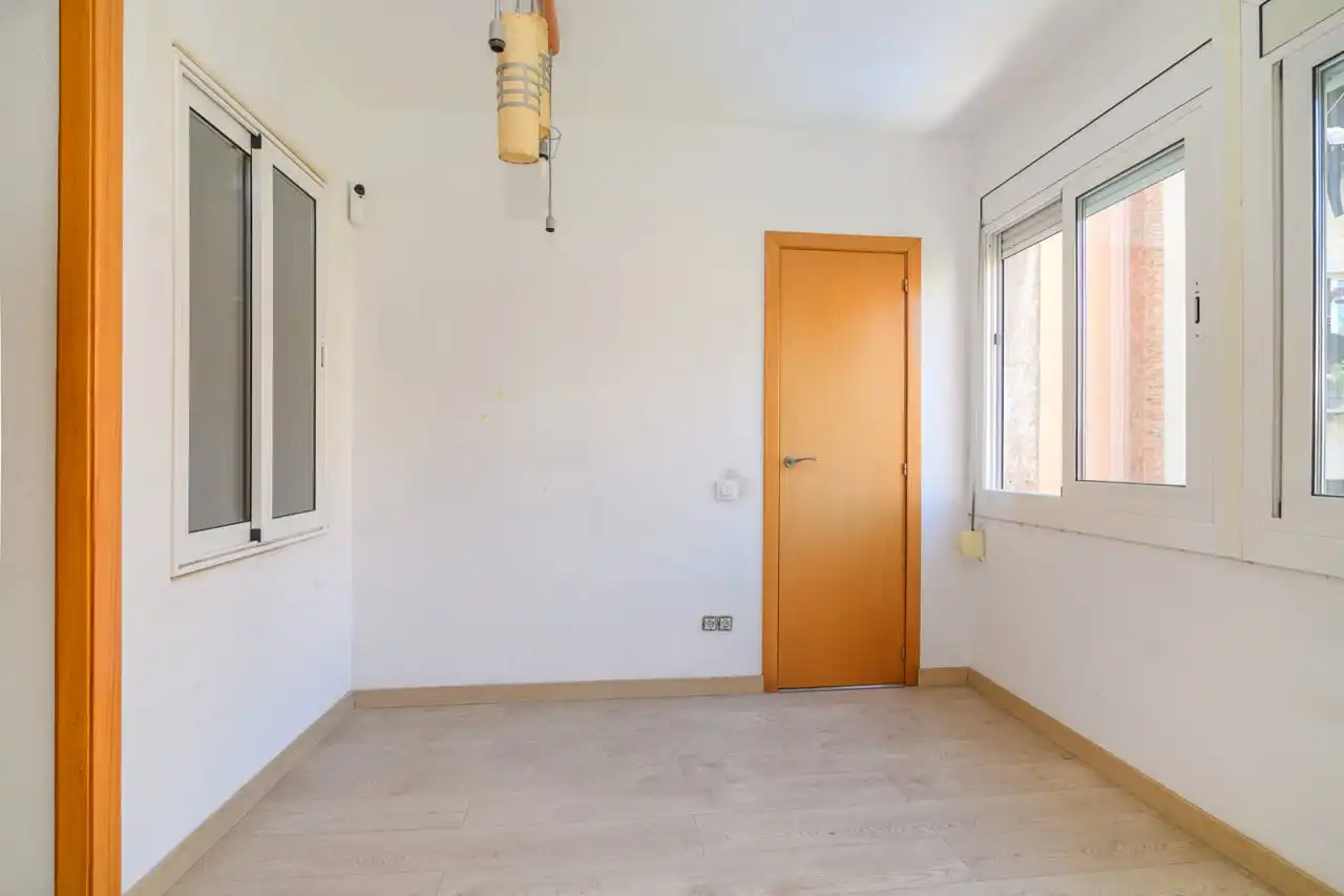 Habitación de Ático en venta en Barcelona con Parquet, Terraza y Trastero