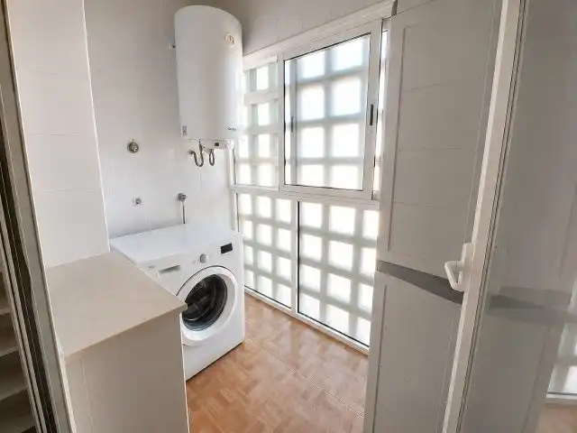 Habitación de Piso en venta en Manilva con Aire acondicionado, Calefacción y Terraza