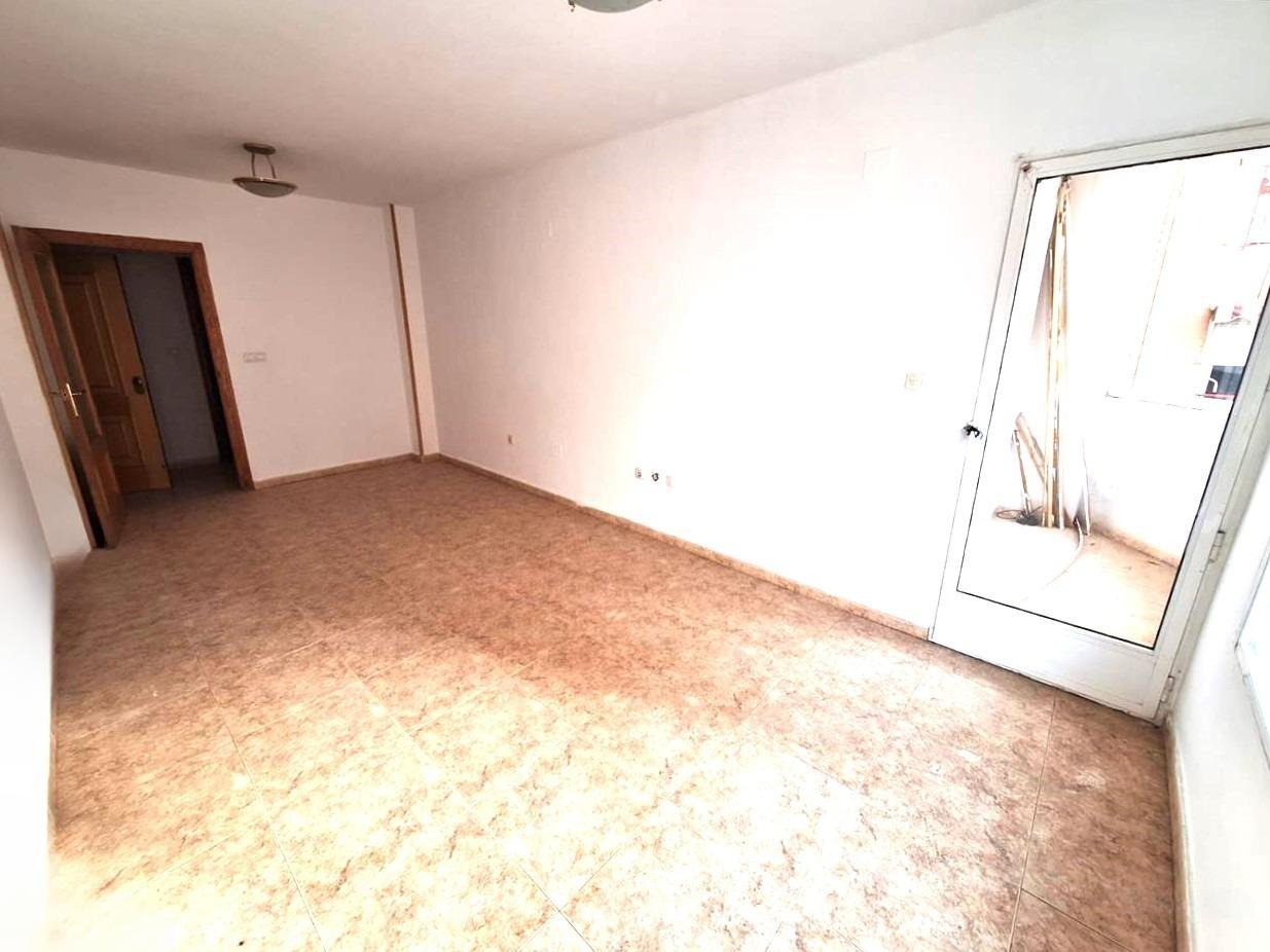 Flat for sale in Abarán