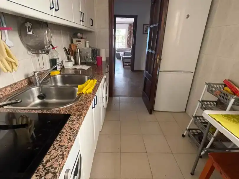 Kitchen of Flat for share in Playa del Rincón
