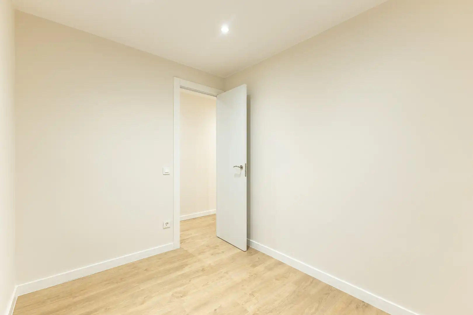 Wohnung mit Aufzug zum Verkauf in Carrer de la Conca de Tremp, imagen 15