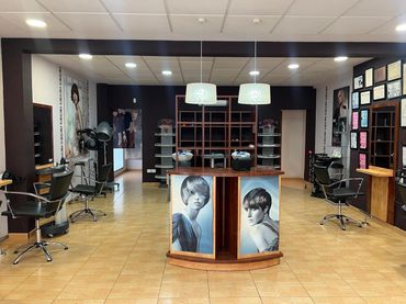 Locale commerciale in vendita a Sant Josep - Zona Hospital
