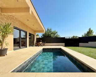 Piscina de Casa o xalet en venda en Sant Pere de Riudebitlles amb Aire condicionat, Calefacció i Terrassa