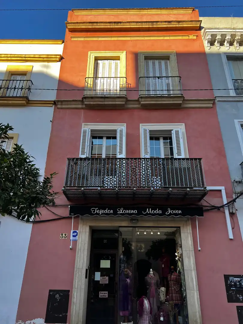 Immobles singulars amb ascensor en venda a Calle Larga