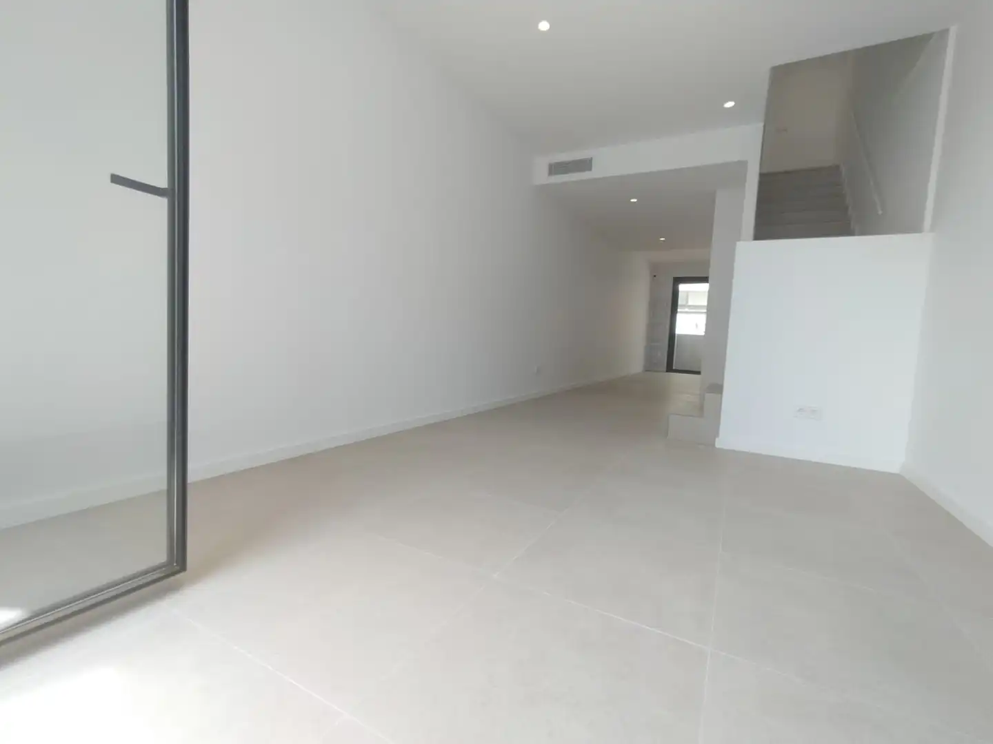 Casa adosada de lloguer en Santa Coloma de Gramenet amb Aire condicionat, Calefacció i Terrassa
