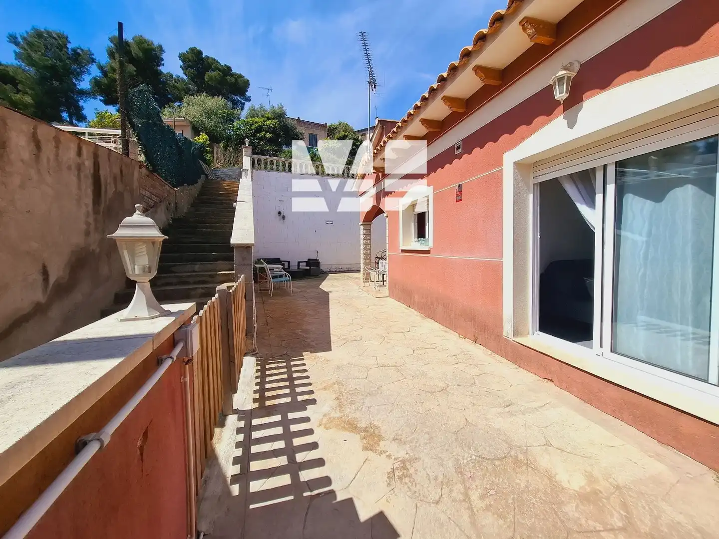Außenansicht von Haus oder Chalet zum Verkauf in Castellet i la Gornal mit Heizung, Terrasse und Abstellraum