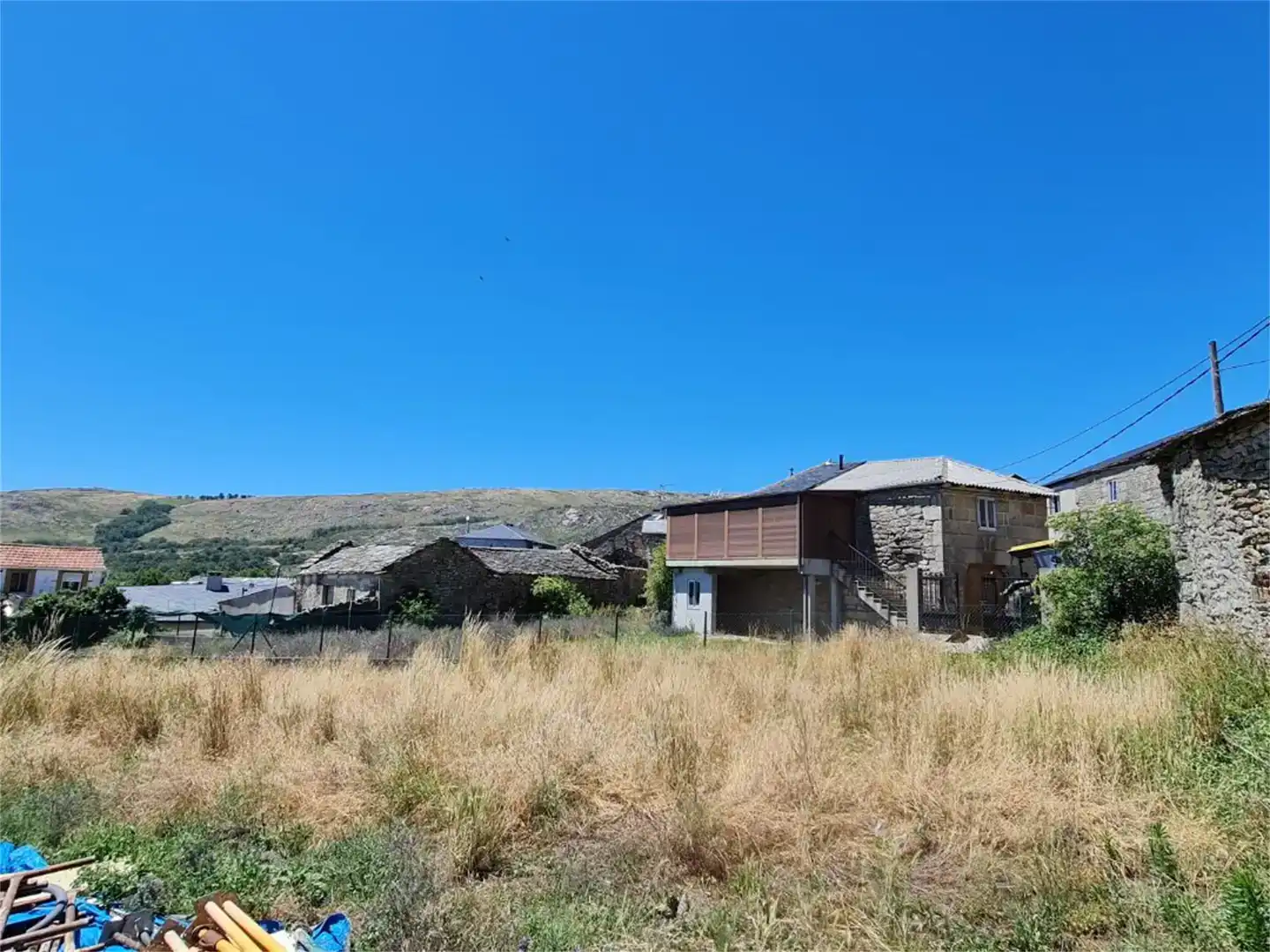 Finca rústica en venda en Hermisende amb Jardí privat, Moblat i Balcó