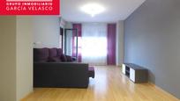 Living room of Flat for sale in  Albacete Capital  with Air Conditioner, Heating and Storage room