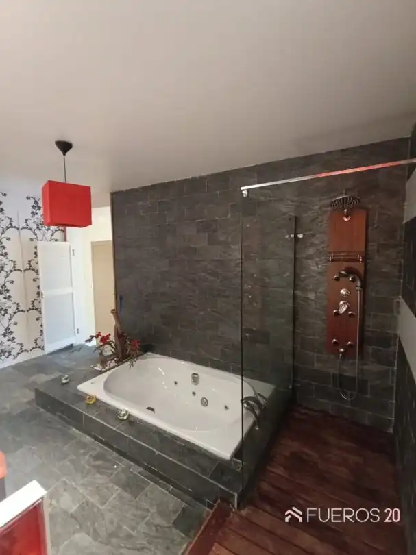 Piso en venta en Txabarri - La Unión - Vista Alegre