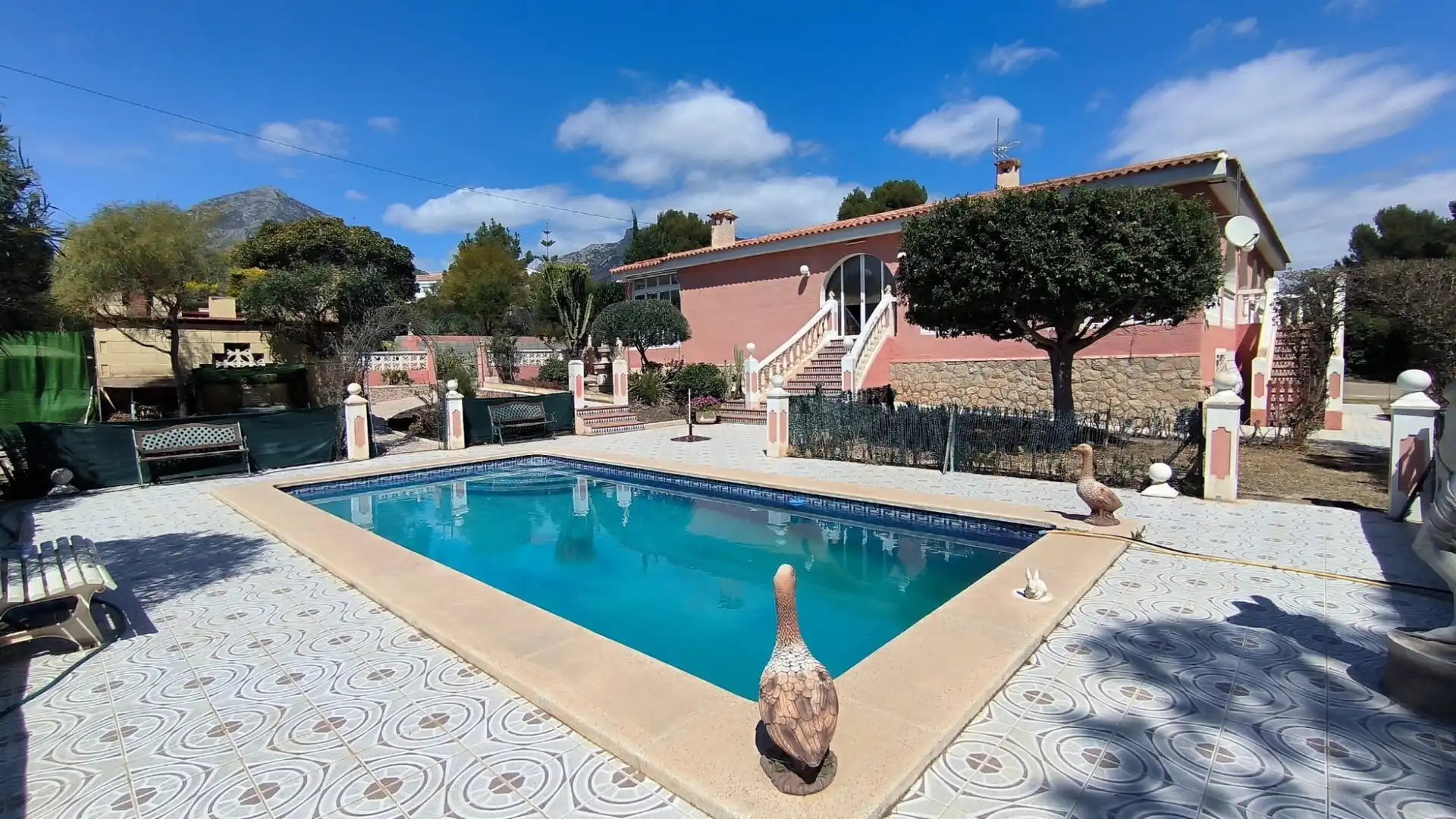 Piscina de Casa o chalet en venta en La Nucia con Piscina