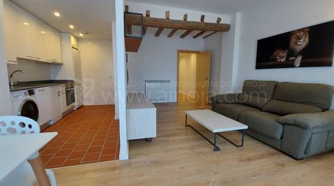 Foto 3 de Piso de alquiler en Logroño - Bretón de Los Herreros, Casco Antiguo, Logroño