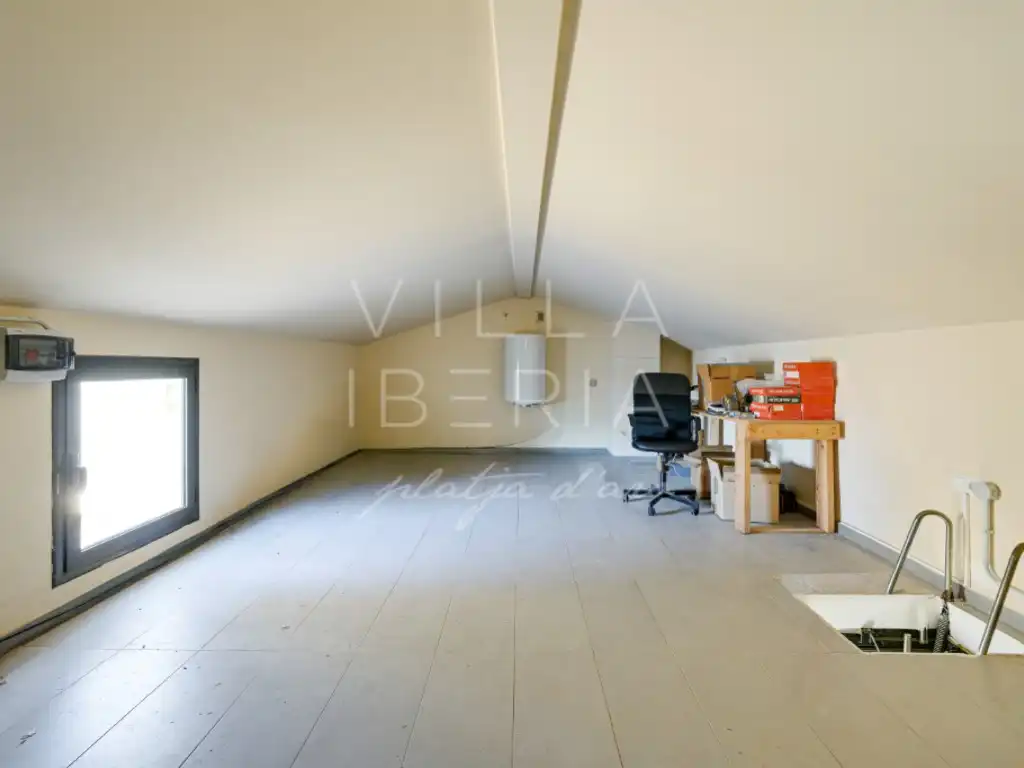 Casa con piscina en venta en Avenida Paisos Catalans 18, imagen 32