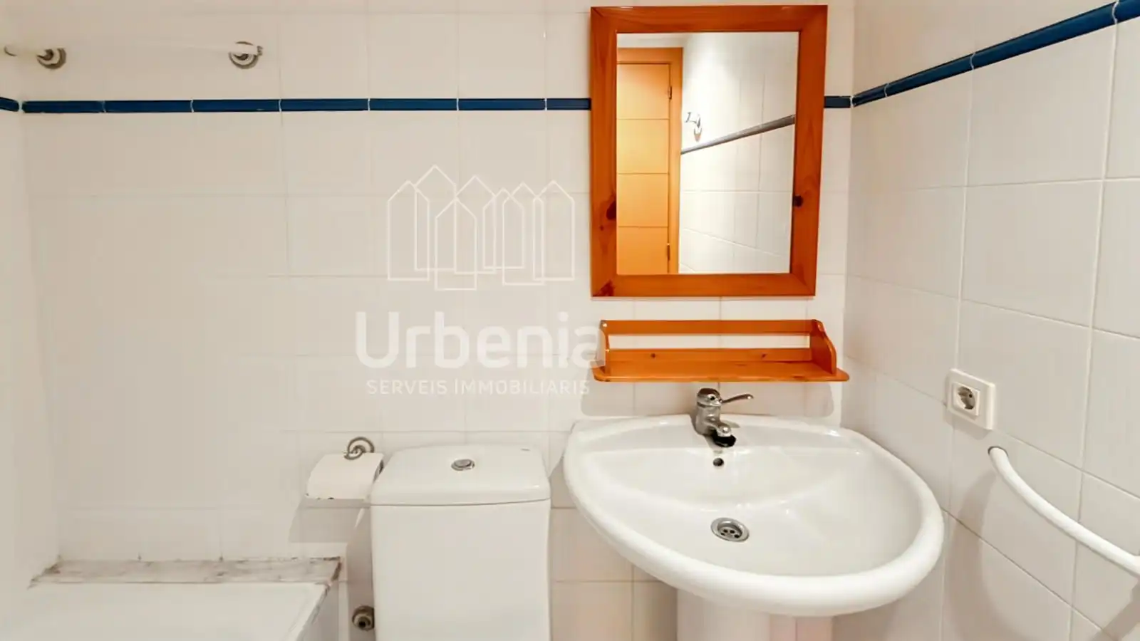 Baño de Piso en venta en Mataró con Calefacción y Trastero