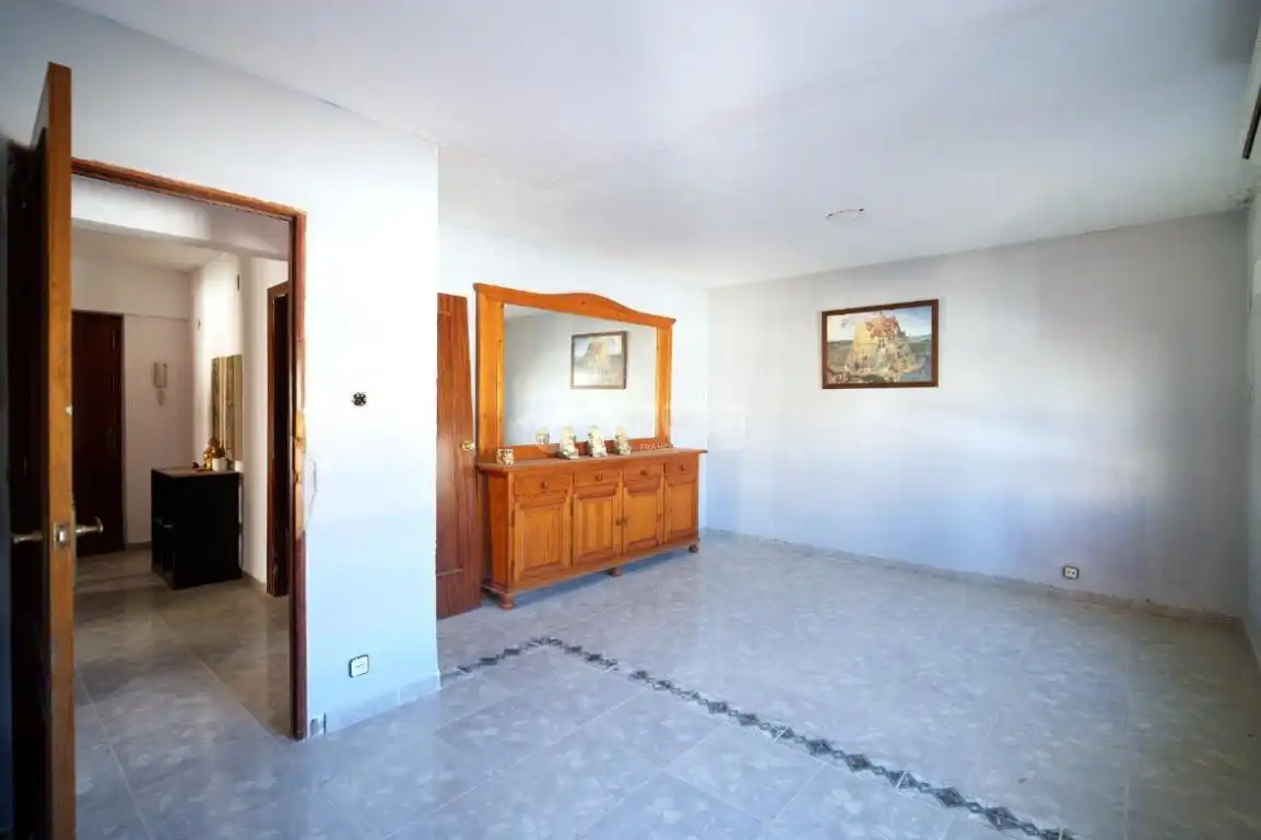 Flat for sale in Linares  with Balcony