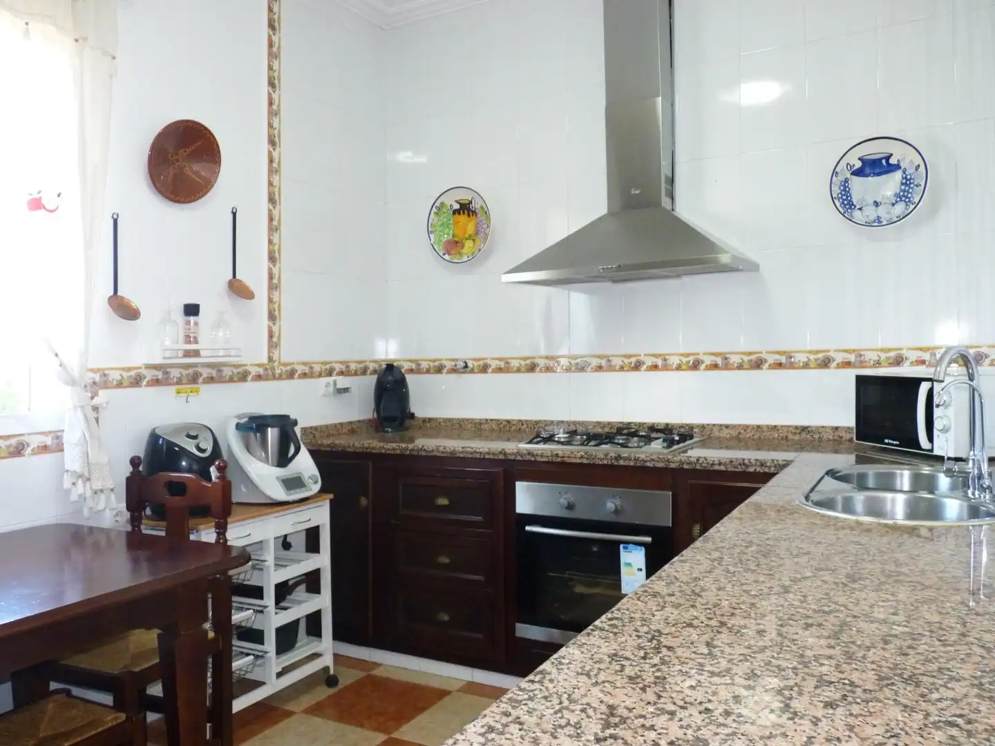 Kitchen of Houses for sale in Montellano  with Air Conditioner, Heating and Private garden