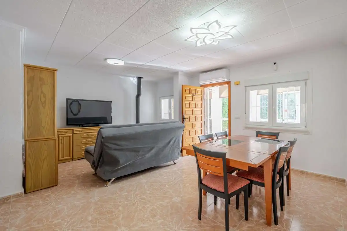 Sala de estar de Casa o chalet de alquiler en Elche / Elx con Aire acondicionado, Calefacción y Jardín privado
