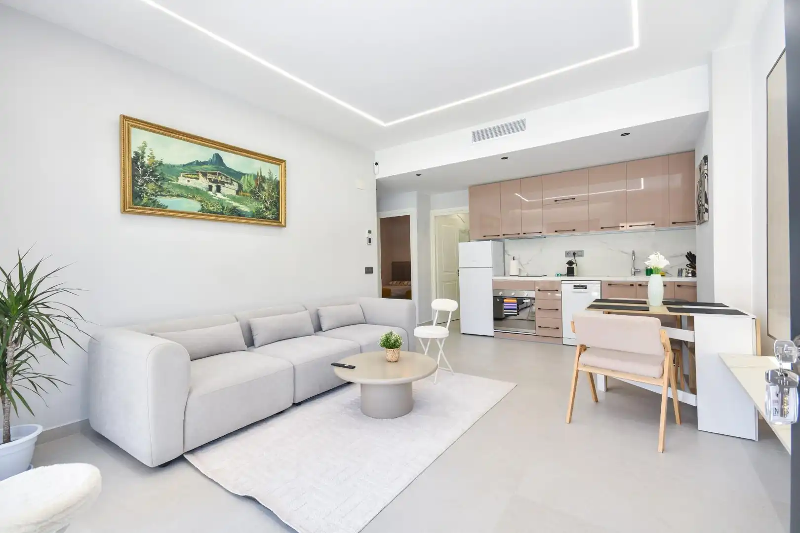 Sala d'estar de Casa o xalet en venda en Lloret de Mar amb Aire condicionat, Calefacció i Jardí privat